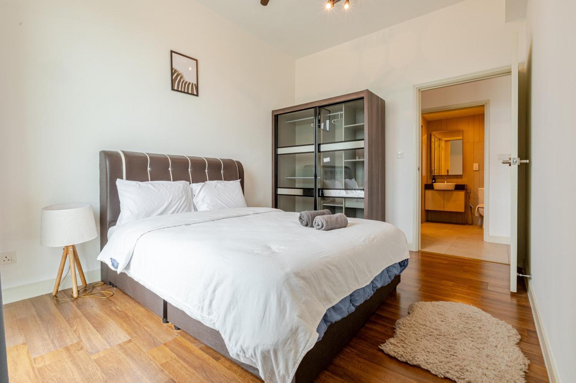 Hostahome Suites At Afiniti Residence Walk To Legoland 努沙再也 外观 照片